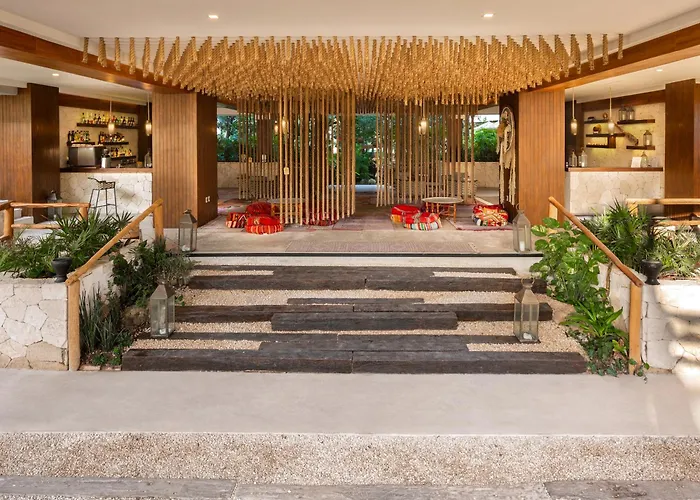 Hotel Sunday Naala