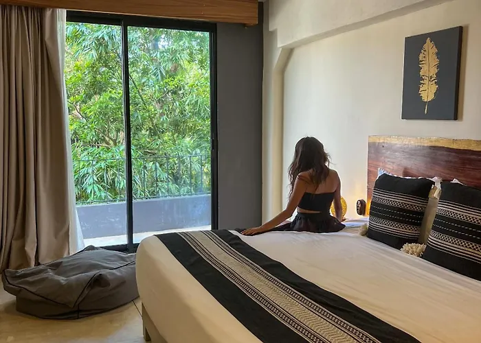 Sunday Naala, Downtown Hotel Tulum